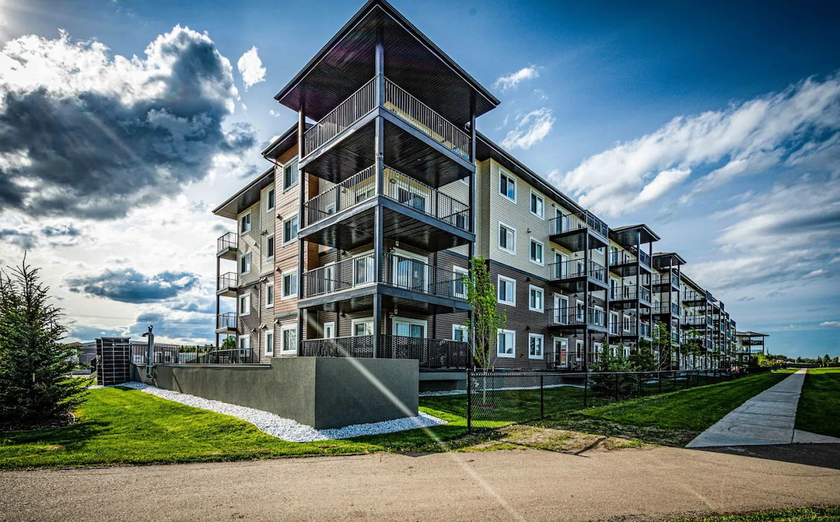 Andrew Shaw aerial videography of Edmonton commercial property
